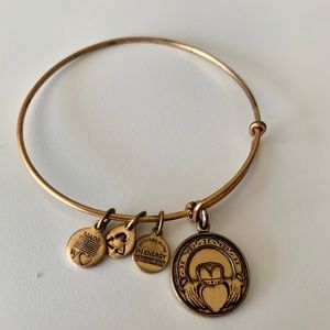 Alex & Ani Claddagh Gold Bangle Bracelet